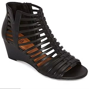 8.5 Black Wedged Sandal